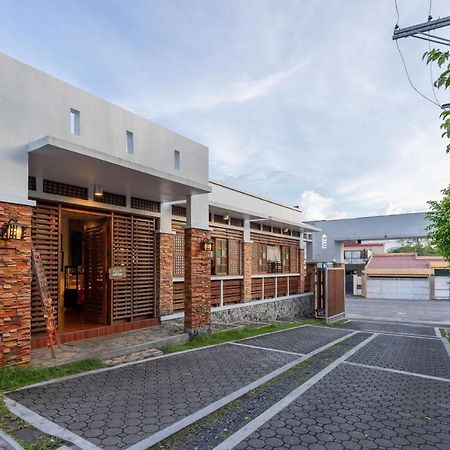 Zen Rooms Casa Lorenzo Legazpi Exterior photo